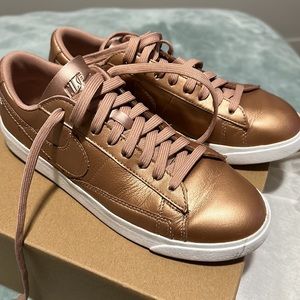 Nike rose gold sneakers
